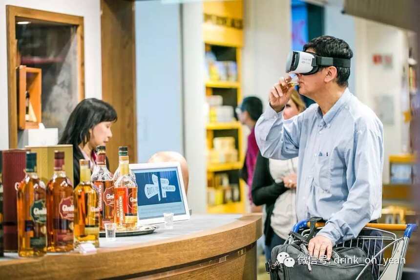 格兰菲迪：在vr里喝一杯威士忌吧！